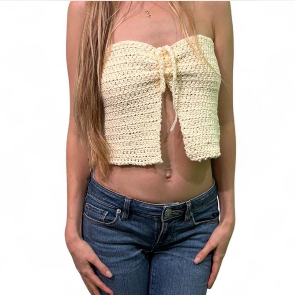 Cream crochet crop top with tie front fits a size m ties in front open front